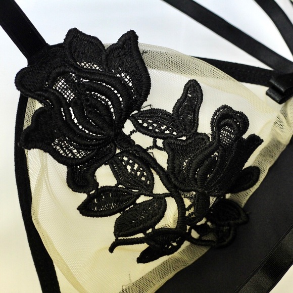 Strappy bra bralette & panty / 2 piece set - Picture 7 of 14